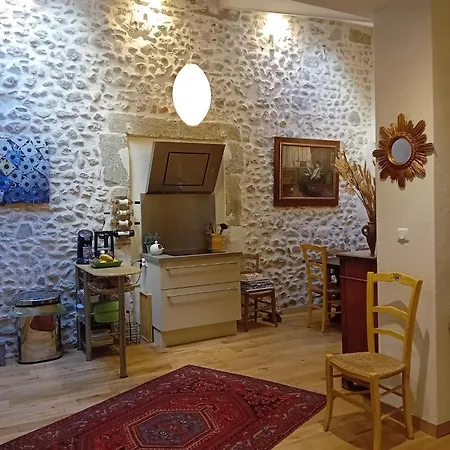 Grand Romantique Centre דירה