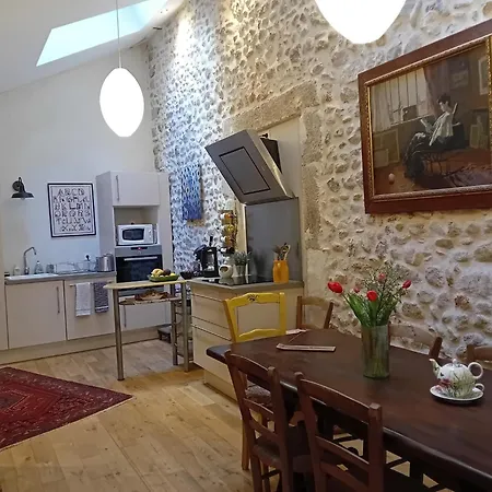 Grand Romantique Centre דירה